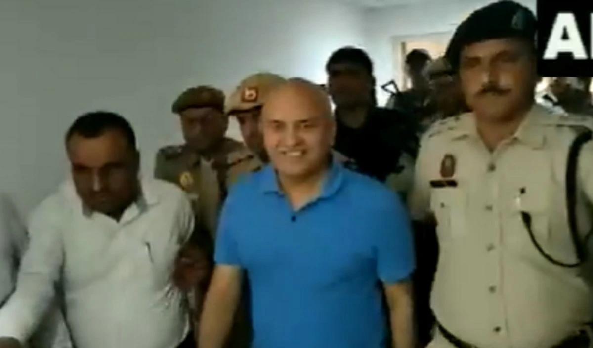 Manish Sisodia Court Hearing: सिसोदिया के कहने पर बदला गया नियम, कोर्ट में ED ने कहा- खास लोगों को 12% लाभ पहुंचाया गया