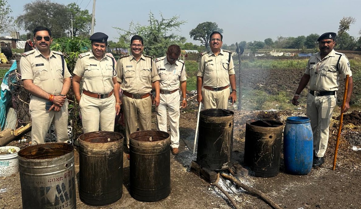 अवैध शराब के परिवहन, संग्रहण एवं विक्रय करने वालों पर कार्रवाई जारी