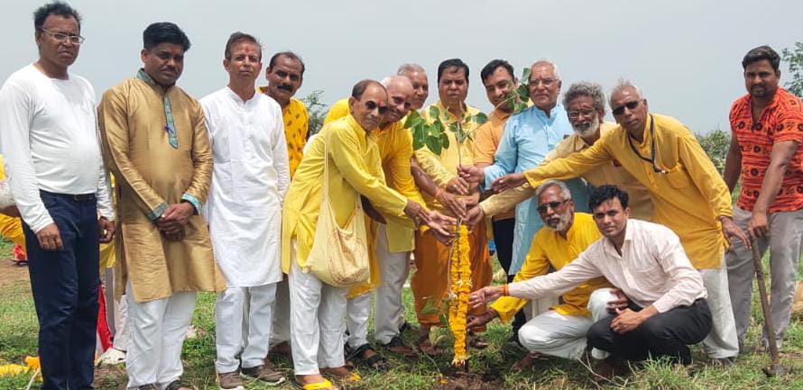 शंकरगढ़ पहाड़ी टॉप पर बना मातृ जन्म शताब्दी उपवन