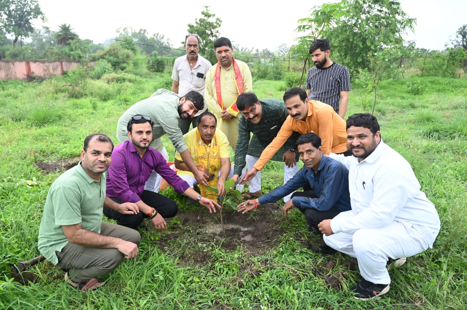 पर्यावरण संरक्षण संकल्प दिवस के रूप में मनाया सेंधव का जन्मदिन