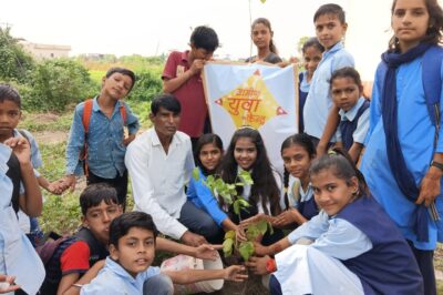 फिटनेस का डोज, आधा घंटा रोज “माय भारत” अंतर्गत किया पौधारोपण