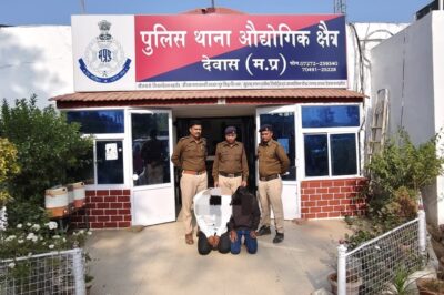 दुकान चलाने पर हफ्ता वसूली करने वालों को पुलिस ने किया गिरफ्तार