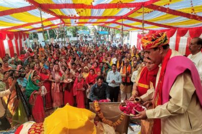 मित्रता को धन व निर्धनता के तराजू में नहीं तौलना चाहिए- पं. जितेंद्र महाराज