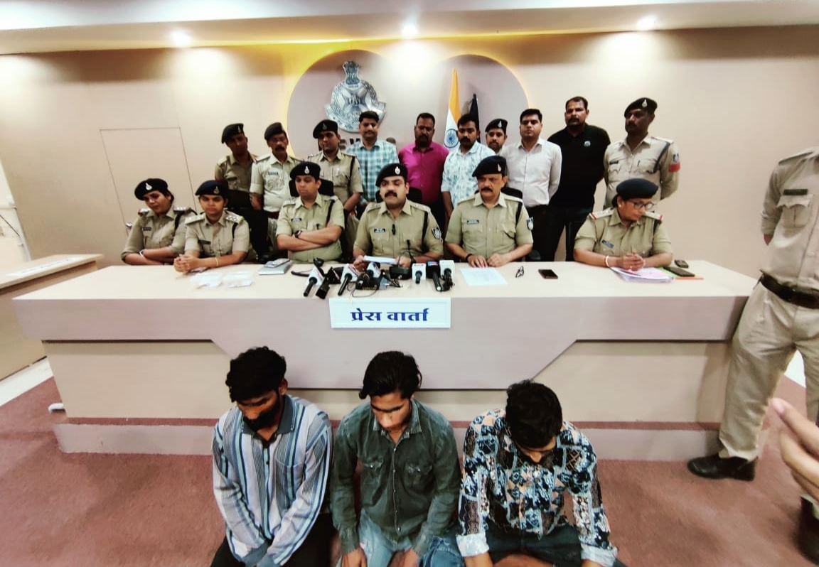 Dewas crime news