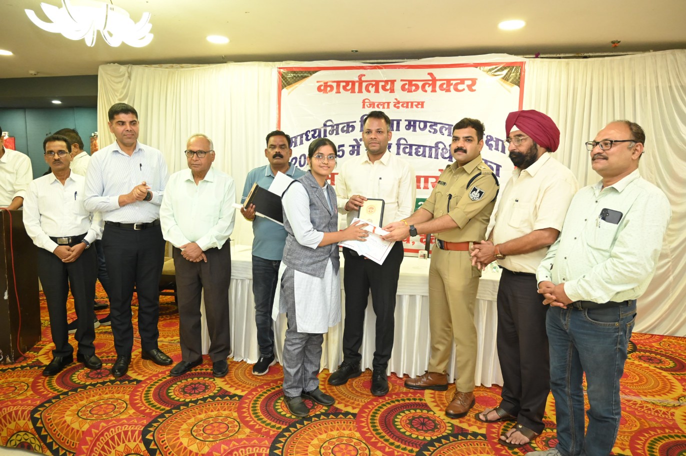 Dewas news
