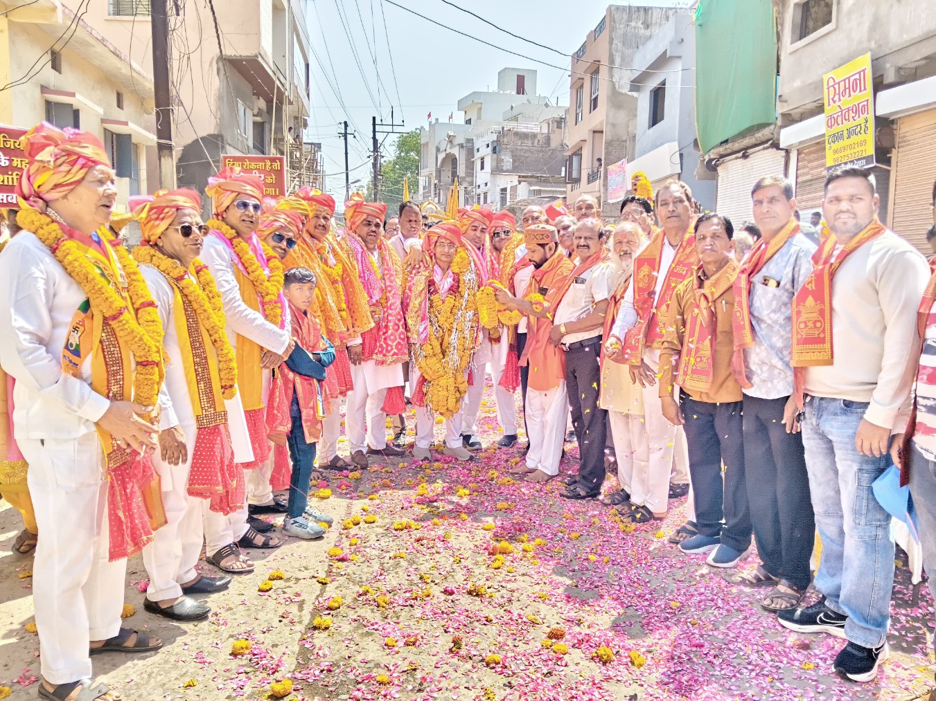 देवास में महावीर जयंती