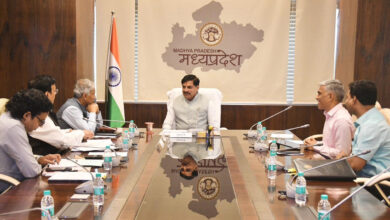 मुख्यमंत्री डॉ. मोहन यादव द्वारका नगरी योजना की बैठक को संबोधित करते हुए