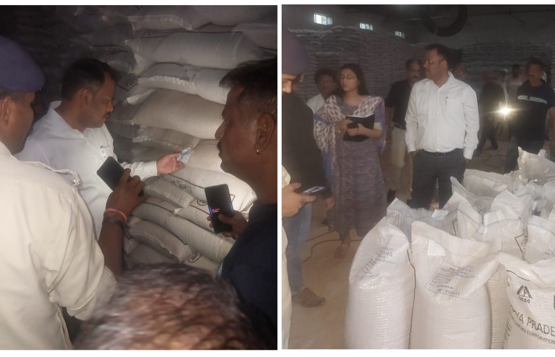 कलेक्टर ऋतुराज सिंह गेहूं उपार्जन केंद्र पर निरीक्षण करते हुए