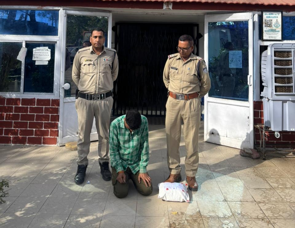 Police arrested accused with ganja under Operation Prahar in Dewas