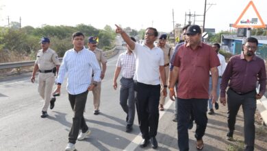 Divisional Commissioner and Collector inspecting proposed parking site for Simhastha 2028 in Ujjain