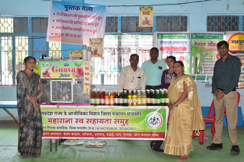 Women of Maharana self help group selling juice and shakes at stall in Mandsaur