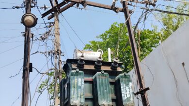 सिरोल्या मुख्य बाजार में जला विद्युत ट्रांसफार्मर