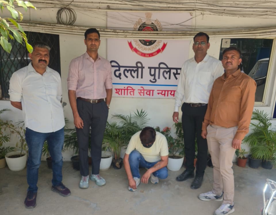 Accused Kapil Vij arrested by Dewas Police SIT in Tonkkala firecracker factory blast case.