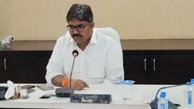 विद्युत वितरण कंपनी के प्रबंध निदेशक अनूप कुमार सिंह