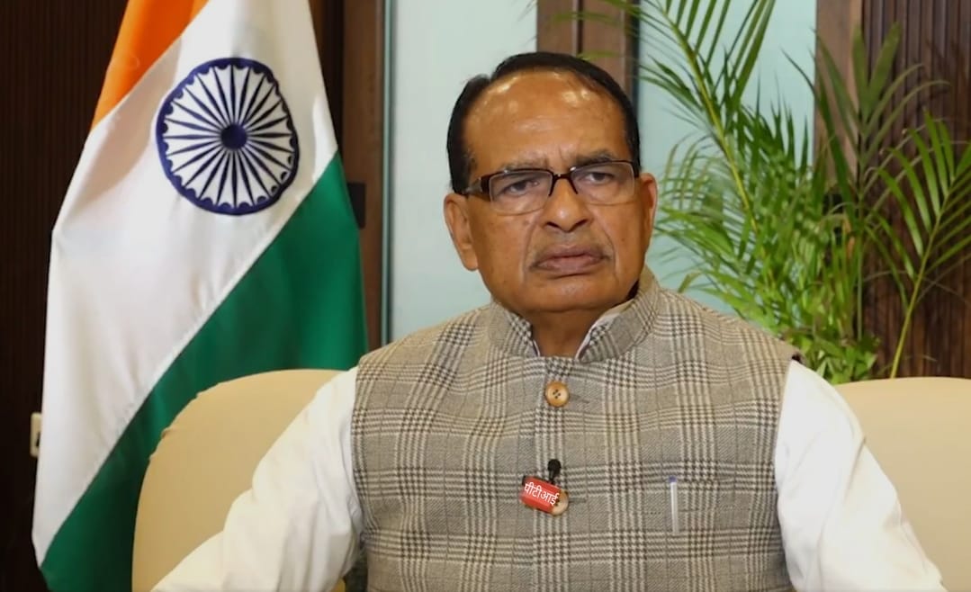 देवास दौरे पर आने वाले केंद्रीय कृषि एवं किसान कल्याण मंत्री शिवराज सिंह चौहान।